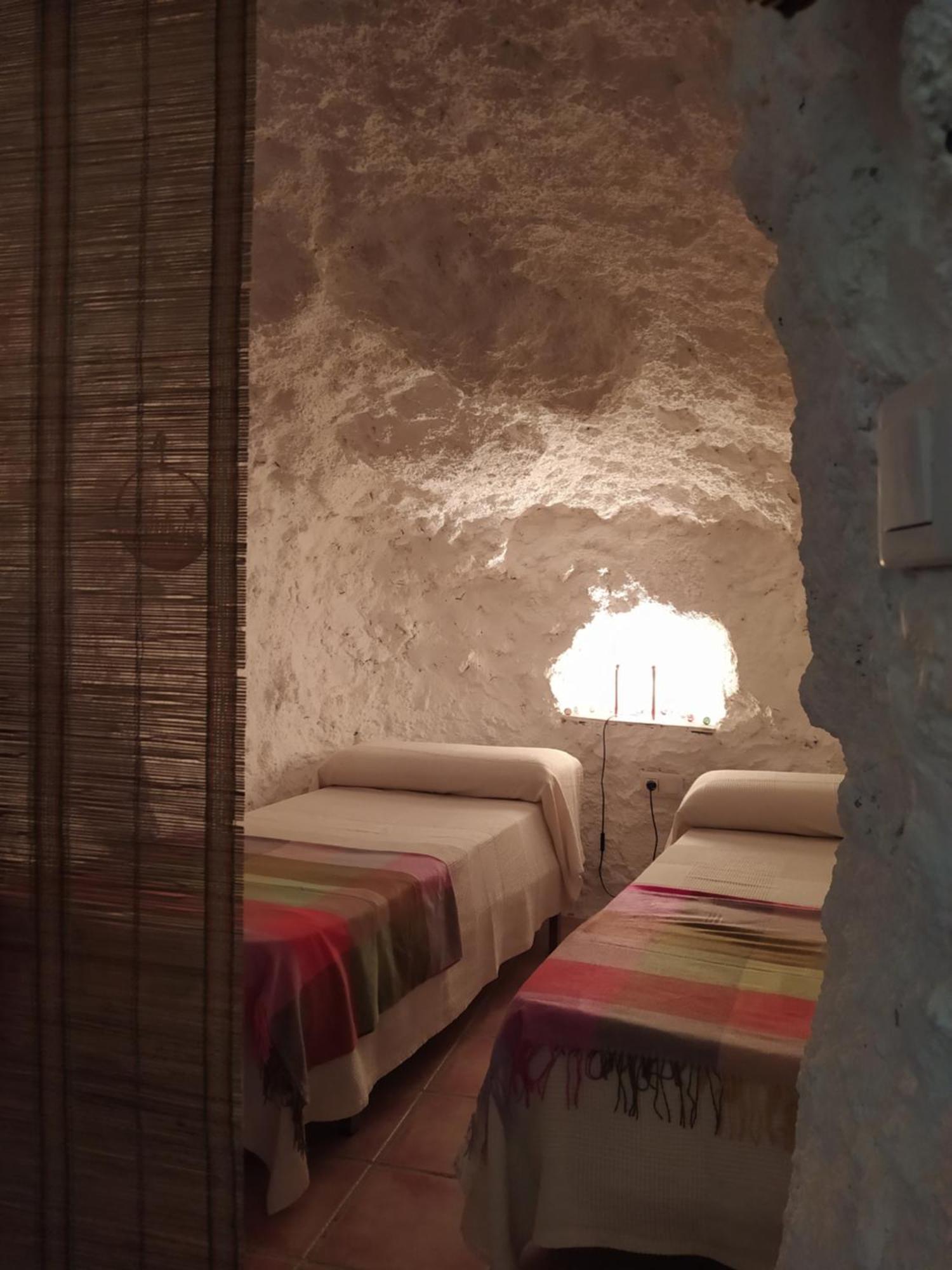בית הארחה Pegalajar 	Cueva El Parral מראה חיצוני תמונה