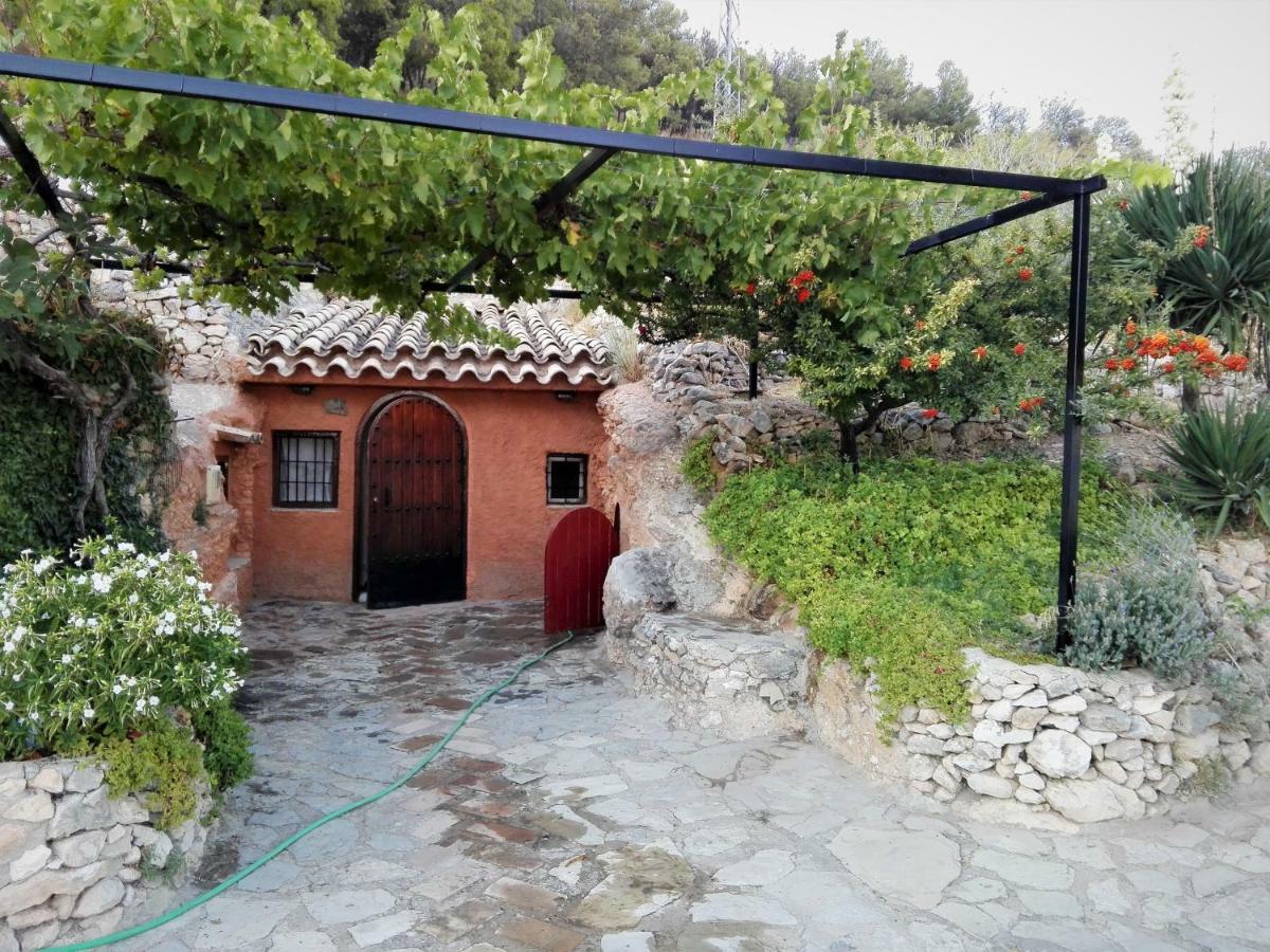 בית הארחה Pegalajar 	Cueva El Parral מראה חיצוני תמונה